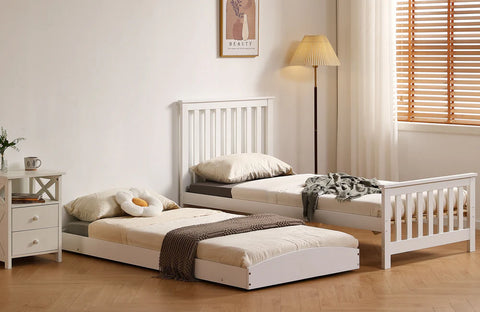 OXFORD BED WITH TRUNDLE  (2 Boxes)